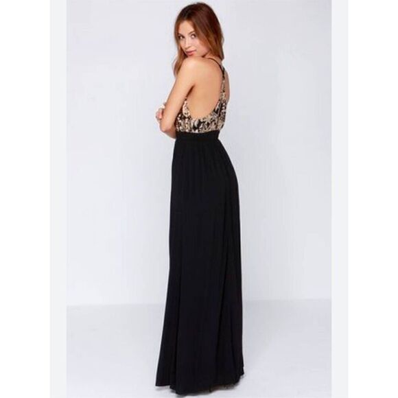 Lovers + Friends Good As Gold Black & Gold Sequin Open Back Maxi Dress Women’s M - Picture 9 of 16